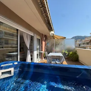6 Personnes Avec Terrasse Et Jacuzzi Plein Cœur Centre-ville Quartier Du Port De Nice